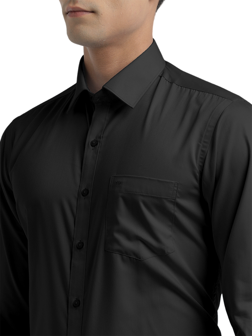 Black Twill Wrinkle Free Solid Shirt