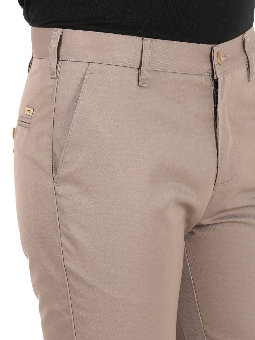 L.Khaki Casual Core Trousers